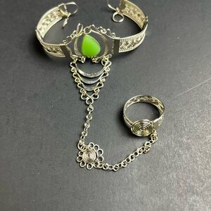 Elegant  Green Jade Stone Hand Chain Slave Bracelet